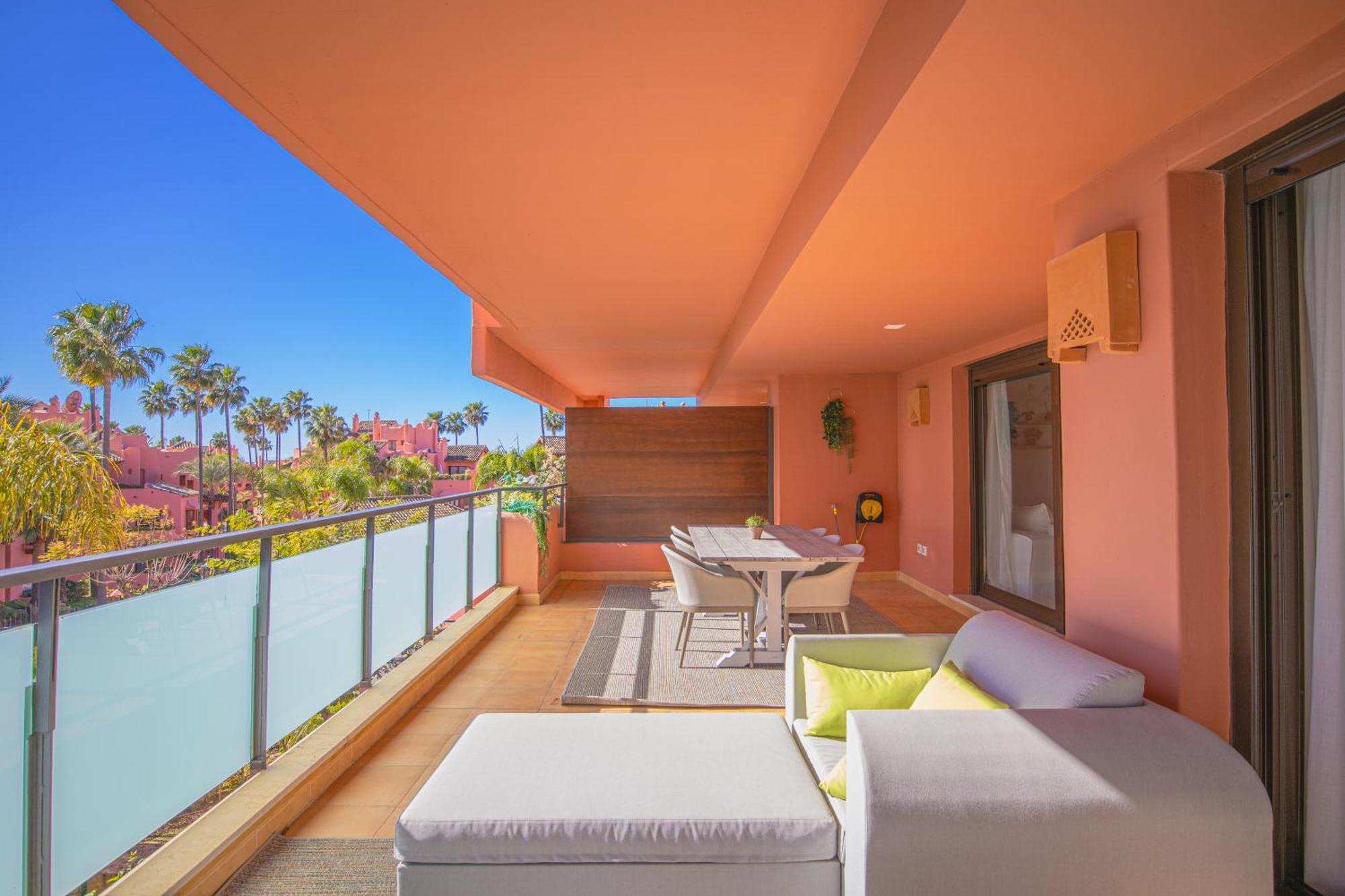 Buenti Apartments Estepona Dış mekan fotoğraf