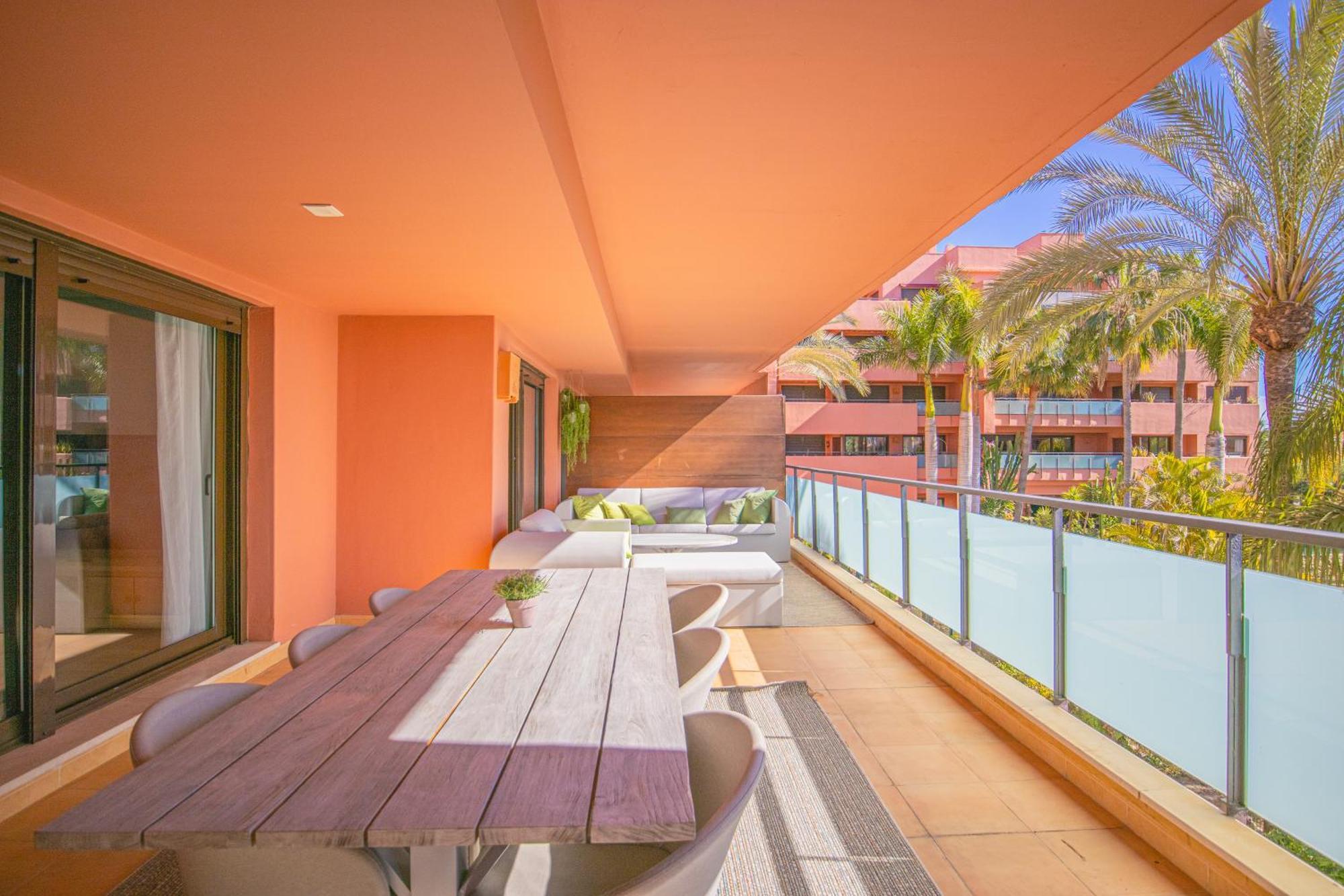 Buenti Apartments Estepona Dış mekan fotoğraf